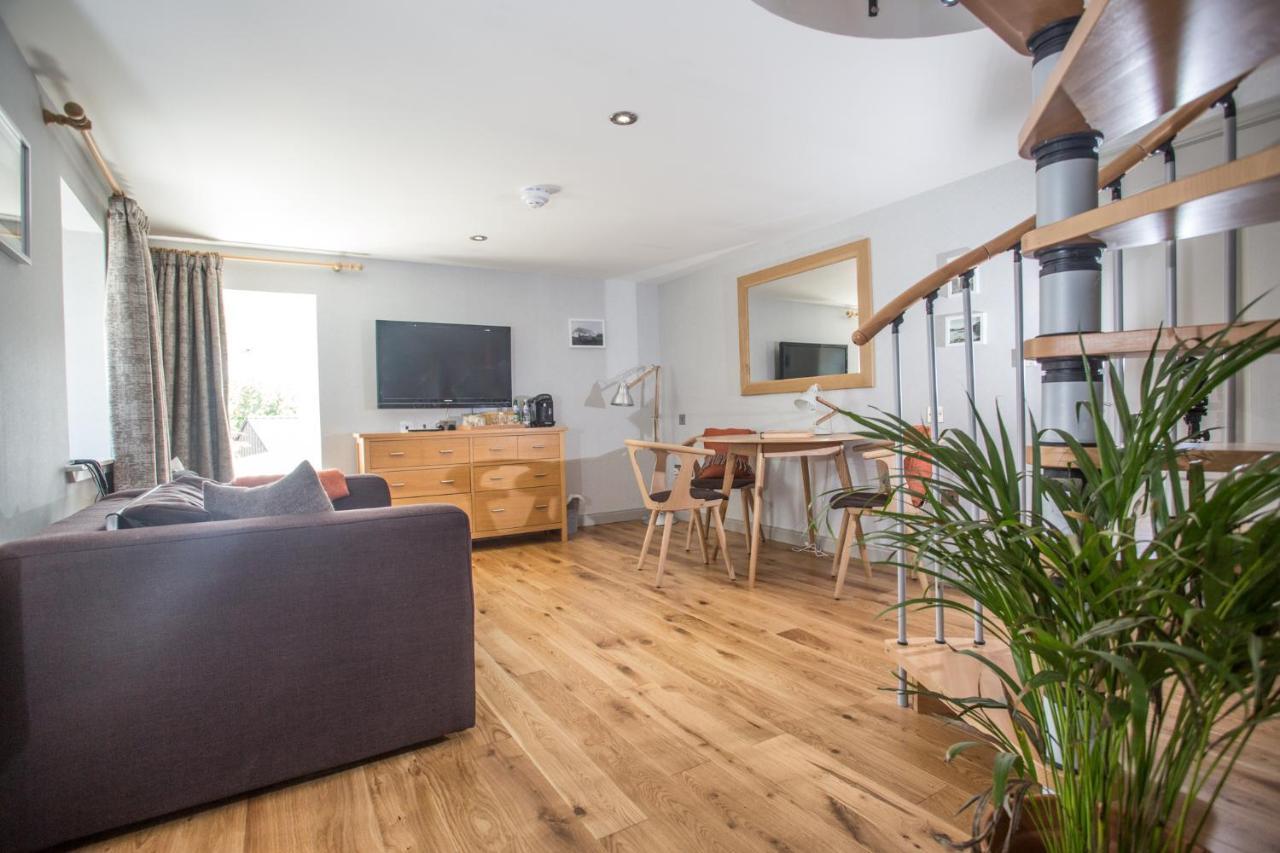 Bosville Hotel Portree Bagian luar foto