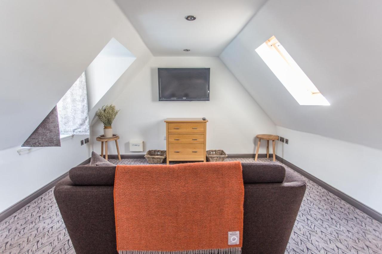 Bosville Hotel Portree Bagian luar foto